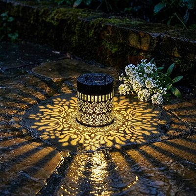 jardin lampe solaire ajouré jeux ombre sur dalles