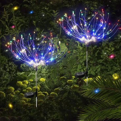 Jardin lampe solaire feu artifice filaments vers haut plantes